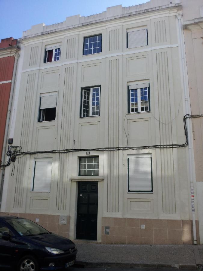 Apartamento Nas Olaias A 5 Minutos Da Faculdade Isel E Ist Lisboa Eksteriør billede
